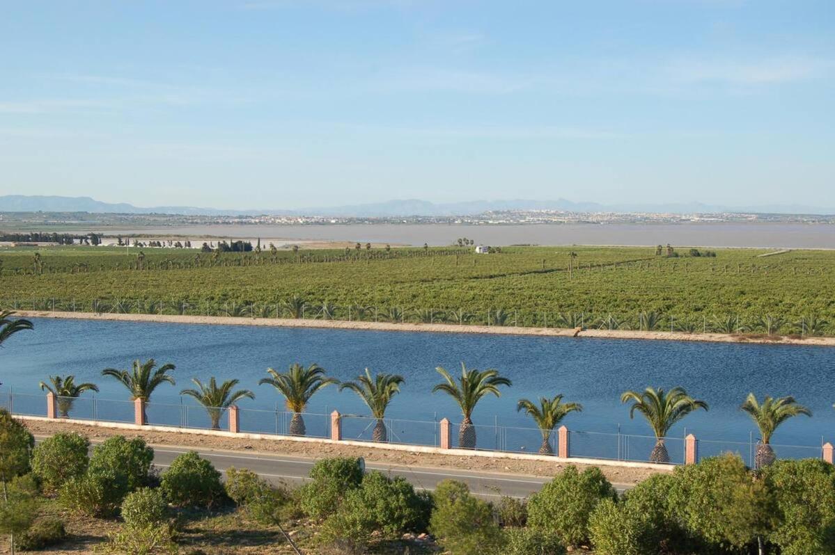 Beautiful Condo In Laguna Beach Resort Overlooking Laguna Rosa In Torrevieja With 2 Bedrooms And 2 Bathrooms Esterno foto